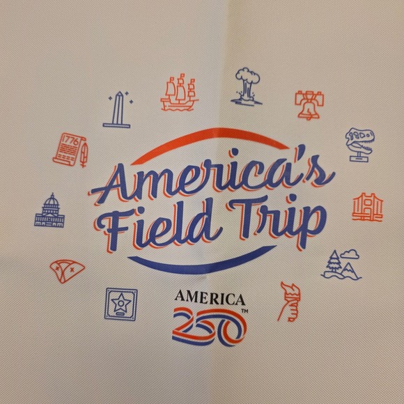 America's Field Trip Drawstring‎ Bag White Red Blue Patriotic 250th Anniversary - Picture 2 of 5